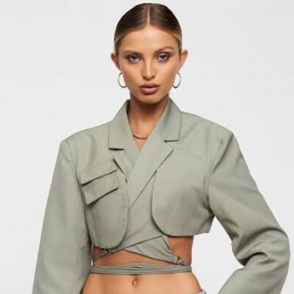 Lioness Miami Vice Cropped Blazer in Stone (US 6)